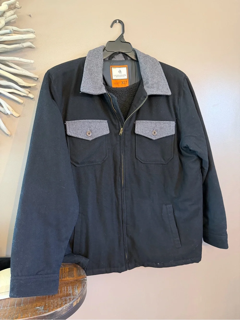 Legendary Whitetails Jacket in Black and Grey